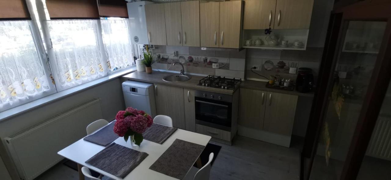Ana Lux Apartments Brasov Luaran gambar