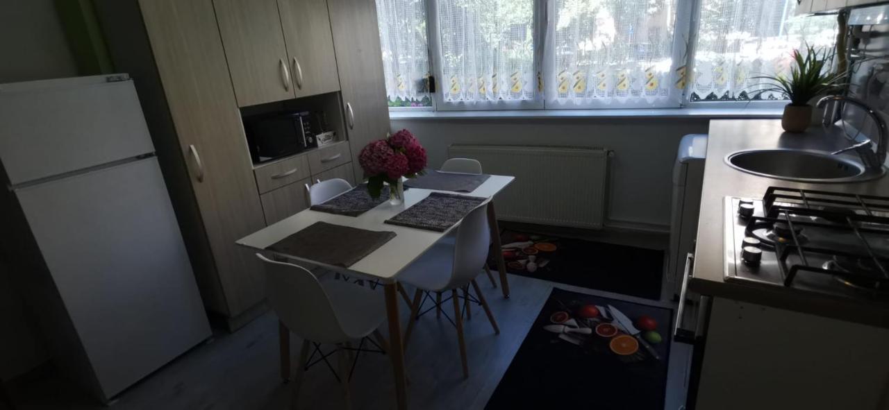 Ana Lux Apartments Brasov Luaran gambar
